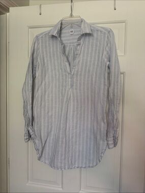 GAP Light Blue and White Stripe Women’s Swim Coverup